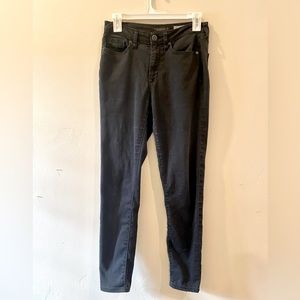 Women’s Aeropostale jeans size 4